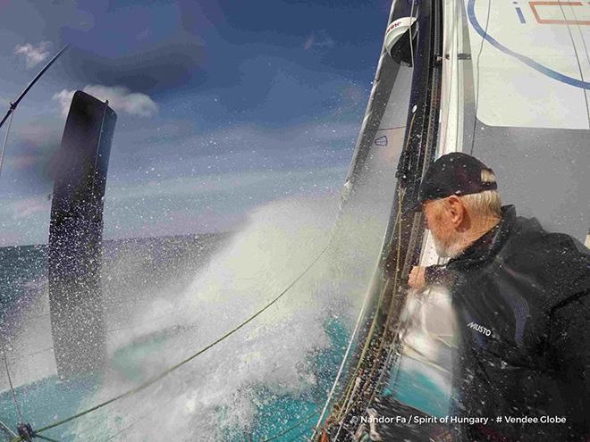 Photo sent from the boat Spirit of Hungary, on January 12th, 2017 - Vendee Globe 2016-2017 © Nandor Fa / Spirit of Hungary / Vendée Globe